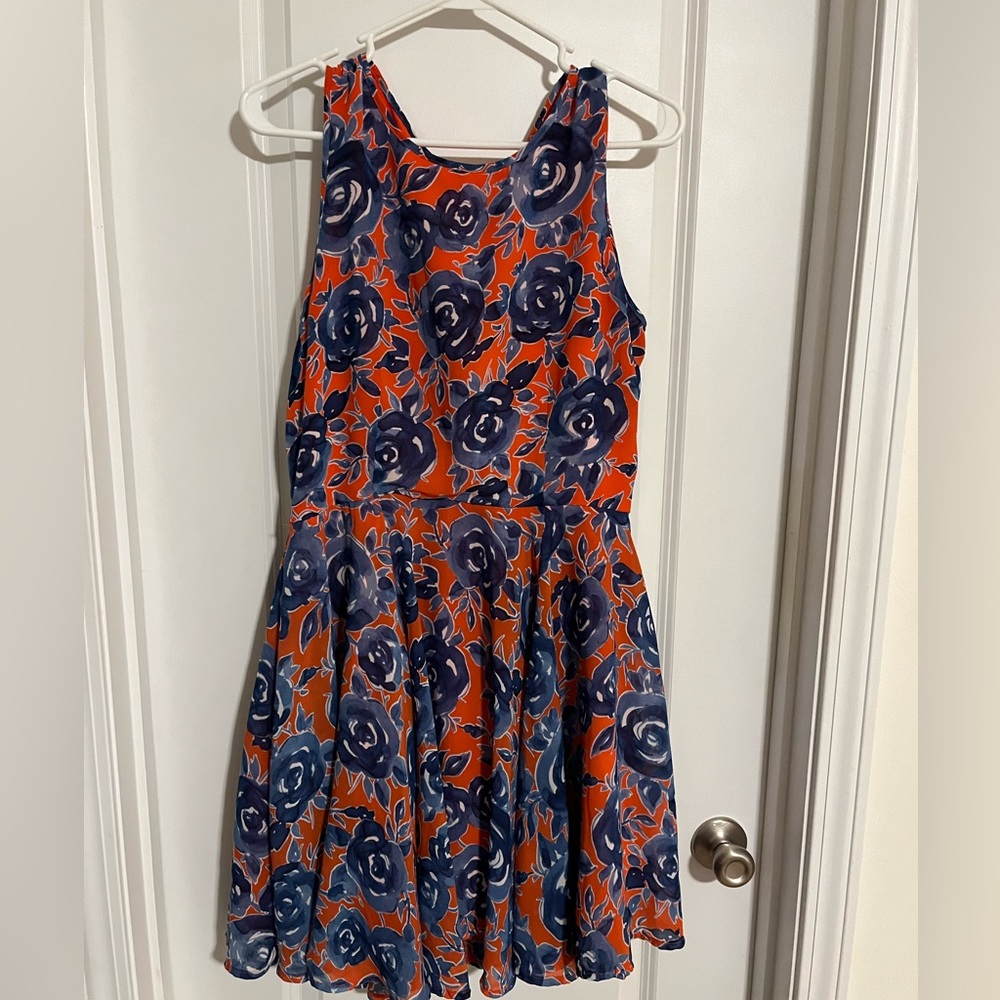 Sleeveless Dress Zipper back M